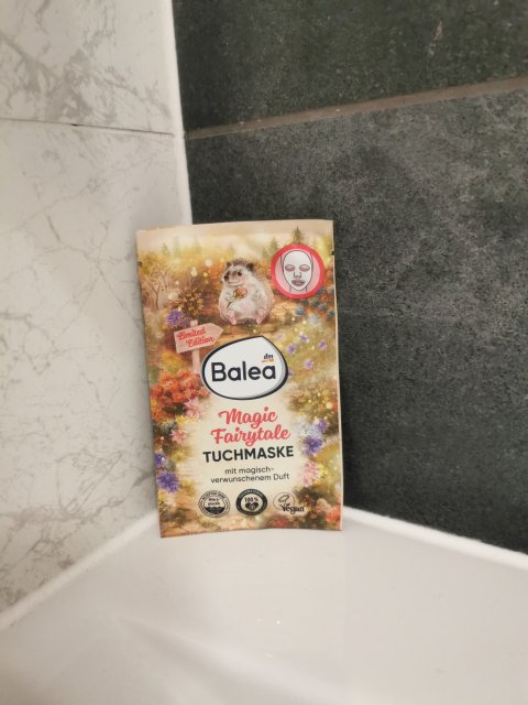 akcja denkowanie! grudzień - kosmetyki w świątecznych opakowaniach i świątecznych kolorach 🎄❄️⛄🎀🎁🎅