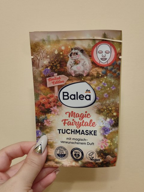 akcja denkowanie! grudzień - kosmetyki w świątecznych opakowaniach i świątecznych kolorach 🎄❄️⛄🎀🎁🎅