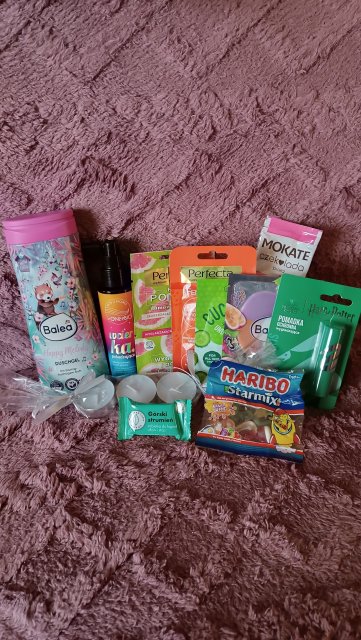 ✩ Kalendarz urodzinowy Clouders ✩