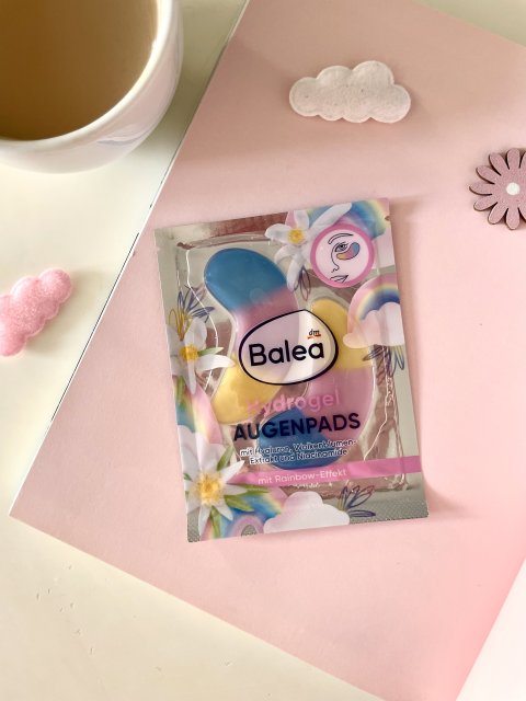 Hydrożelowe płatki pod oczy z niacymamidem, szarotką i kwasem hialuronowym, Rainbow Effekt Balea