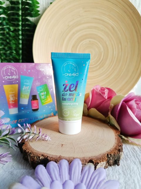 Adaptogenny żel do mycia twarzy 