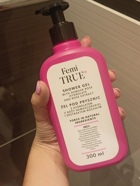 akcja denkowanie! grudzień - kosmetyki w świątecznych opakowaniach i świątecznych kolorach 🎄❄️⛄🎀🎁🎅