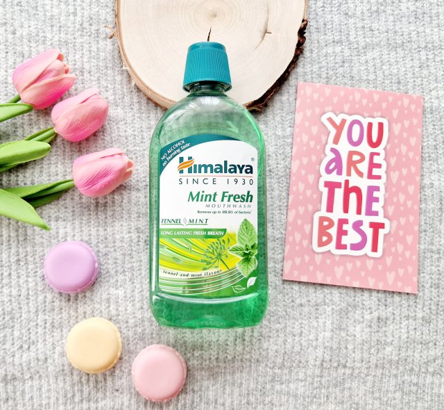 Himalaya Herbals Płyn do płukania jamy ustnej, Mint Fresh Mouthwash, Koper włoski i Mięta 