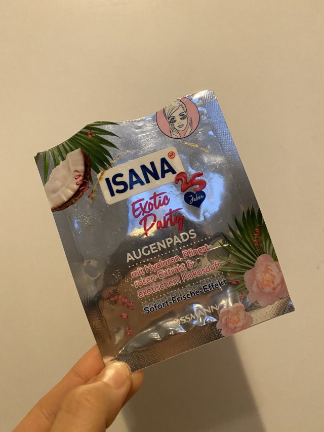 akcja denkowanie! grudzień - kosmetyki w świątecznych opakowaniach i świątecznych kolorach 🎄❄️⛄🎀🎁🎅