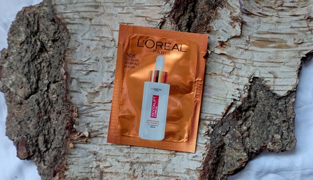 L'Oréal Revitalift Clinical, Serum do twarzy, Z 12% witaminy C + witaminą E + kwasem salicylowym
