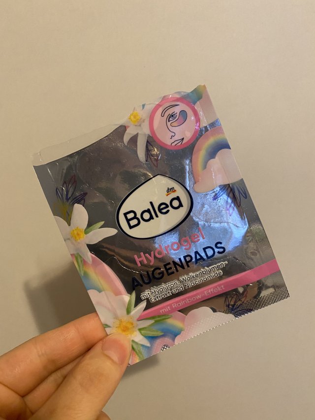 akcja denkowanie! grudzień - kosmetyki w świątecznych opakowaniach i świątecznych kolorach 🎄❄️⛄🎀🎁🎅