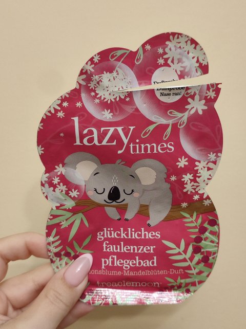 akcja denkowanie! grudzień - kosmetyki w świątecznych opakowaniach i świątecznych kolorach 🎄❄️⛄🎀🎁🎅