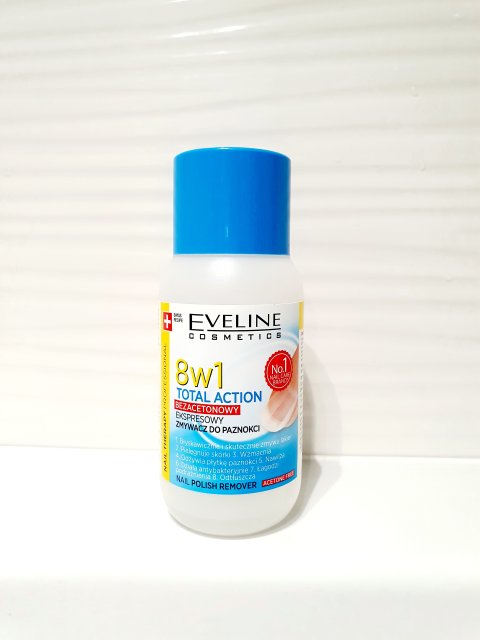 Eveline 8w1 Total Action Bezacetonowy ekspresowy zmywacz do paznokci