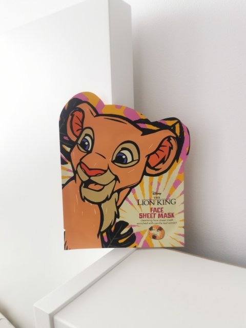 Topbrands Europe B.V. Disney, The Lion King, Maseczka do twarzy w płachcie, Nala, Oczyszczająca z ekstraktem z liści pachnotki