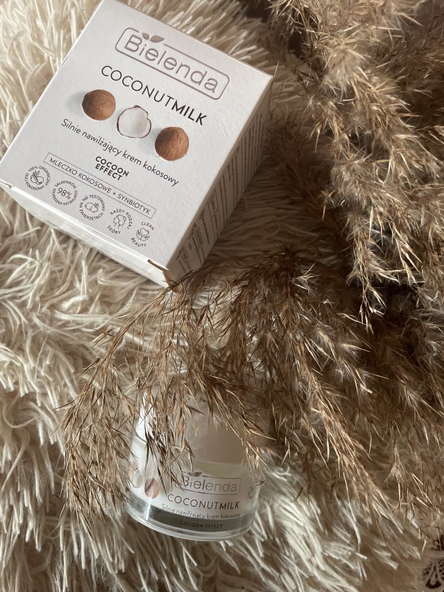 Bielenda Coconut Milk, Krem do twarzy, Silnie nawilżający, Kokosowy, Cocoon Effect