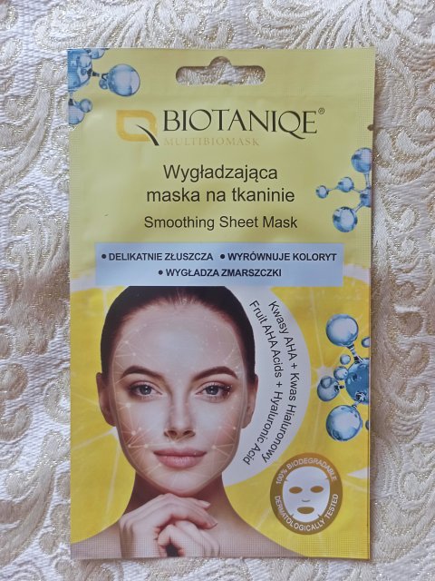 Biotaniqe Multi Biomask, Maska na tkaninie, Wygładzająca