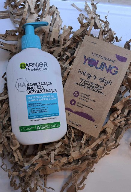 Emulsja oczyszczająca do twarzy Garnier Pure Active