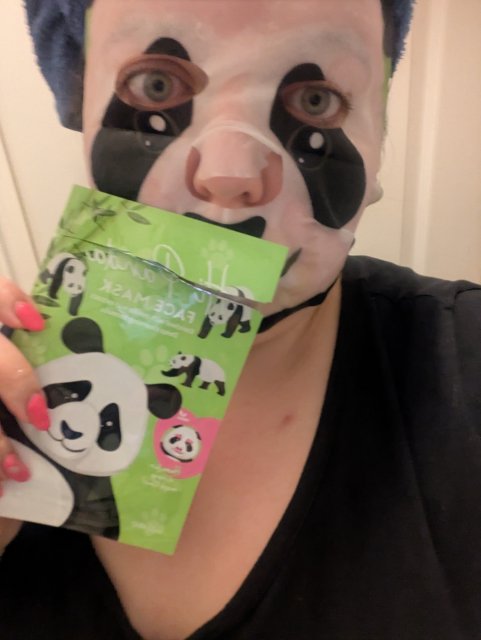 Maxbrands Marketing B.V. Maseczka do twarzy w płacie, Hi Panda, Perilla