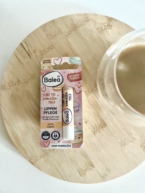 Balea, pomadka do ust 