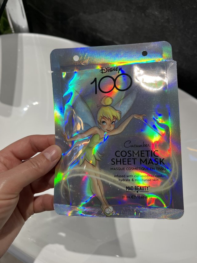 Denkowanie część druga :) Grudzień, kosmetyki w świątecznych opakowaniach lub w świątecznych kolorach: czerwonym, zielonym i złotym 