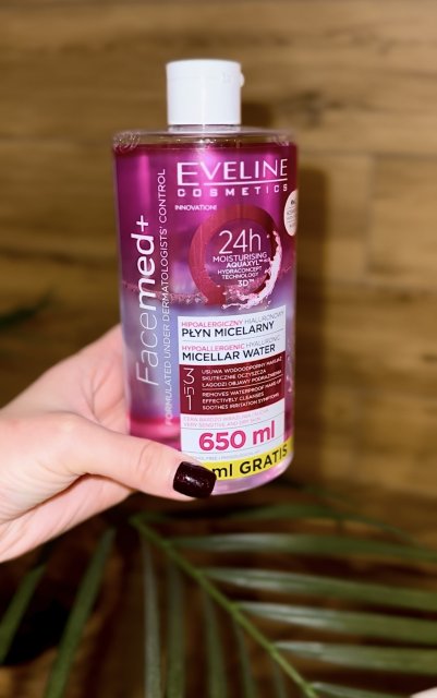 Eveline Hydra Expert, Płyn micelarny, Hipoalergiczny, 3 x Kwas Hialuronowy, 3w1, Skóra wrażliwa
