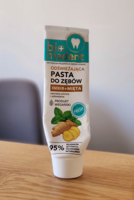 Biomadent Pasta do zębów, Odświeżająca, Imbir i mięta 