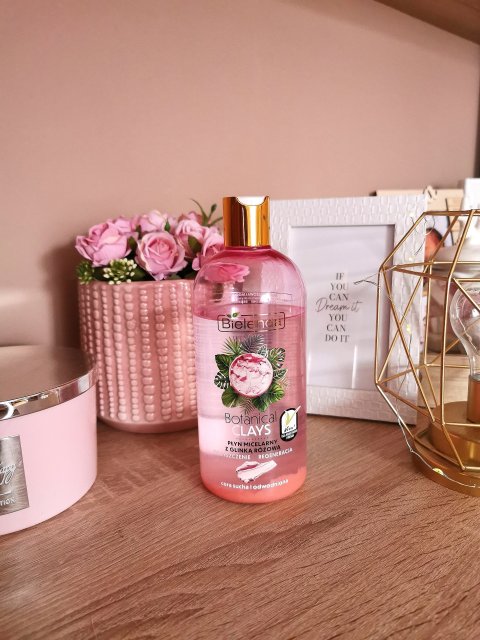 Bielenda Botanical Clays, Płyn micelarny do twarzy, Wegański, Z glinką różową 