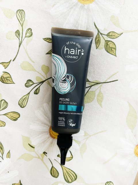 OnlyBio Hair of the Day, Peeling do skóry głowy, Węgiel aktywny, Naturalne drobiny złuszczające