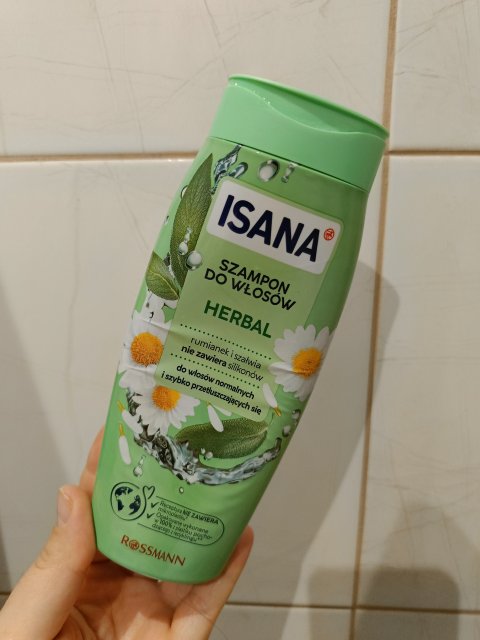 Denkowanie część druga :) Grudzień, kosmetyki w świątecznych opakowaniach lub w świątecznych kolorach: czerwonym, zielonym i złotym 