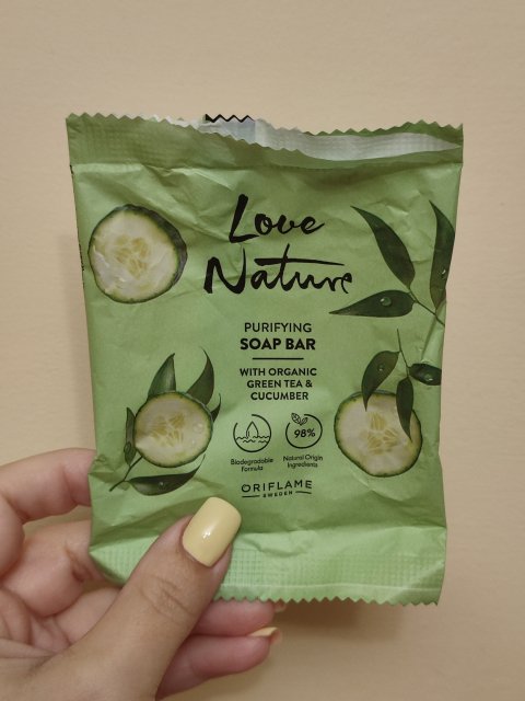 Denkowanie część druga :) Grudzień, kosmetyki w świątecznych opakowaniach lub w świątecznych kolorach: czerwonym, zielonym i złotym 