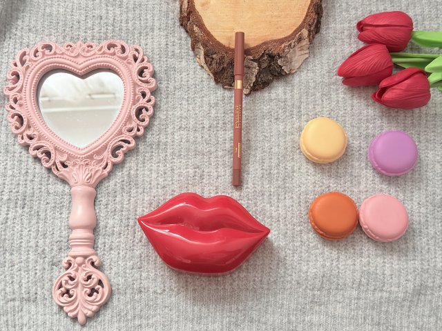 Eveline Variété, Kredka do ust, Żelowa, Wodoodporna, Matowa, nr 01 Nude 