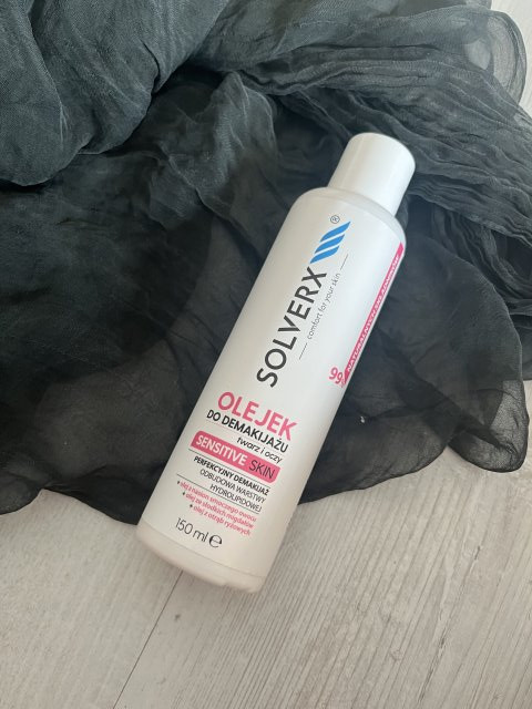 Solverx Olejek do demakijażu twarzy i oczu, Sensitive Skin