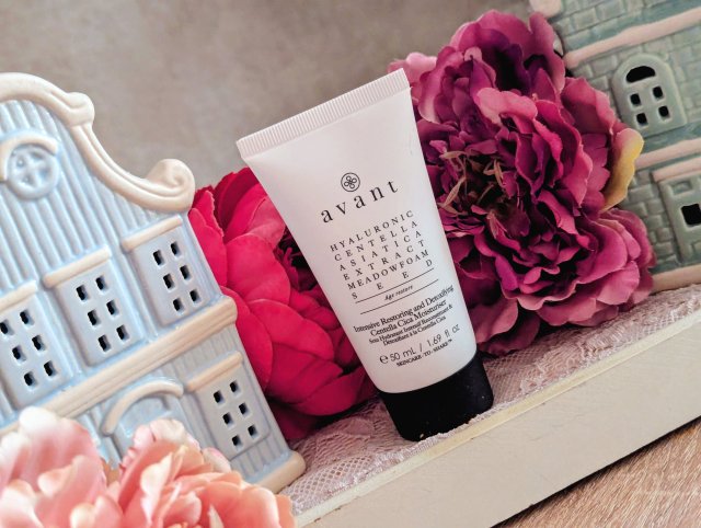Avant Skincare Krem do twarzy, Nawilżający, Intensywnie regenerujący i detoksykujący, Centella Cica.