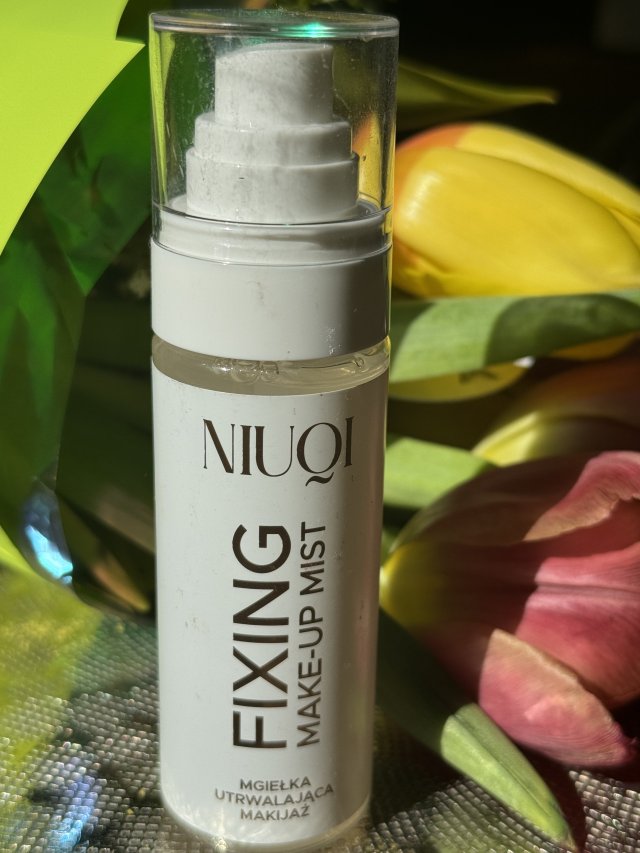 NIUQI Mgiełka do twarzy, Utrwalająca makijaż