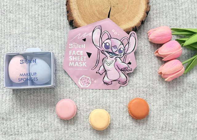 Topbrands Europe B.V. Disney, Stitch, Maska do twarzy w płacie, Strawberry Scent