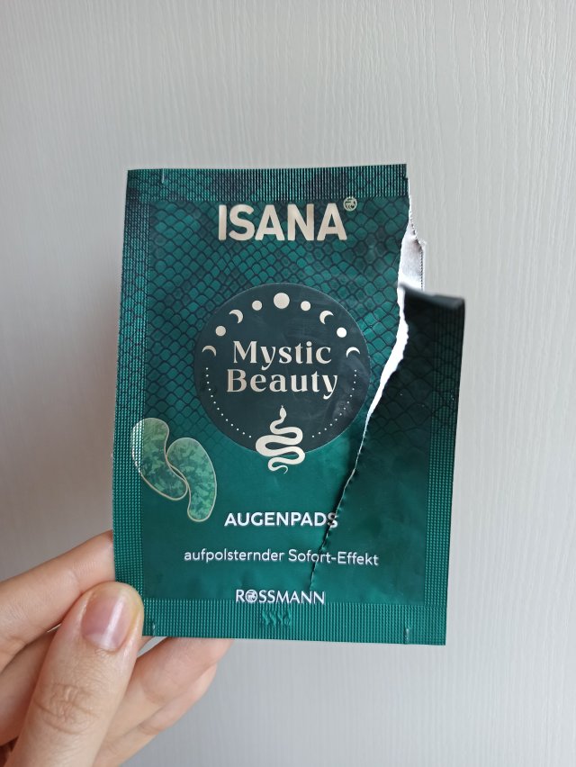 Denkowanie część druga :)  Kwiecień w wiosenno-wielkanocnych barwach - denkuję w żółci, zieleni, bieli i różu. 🐣🍀🐇🌸