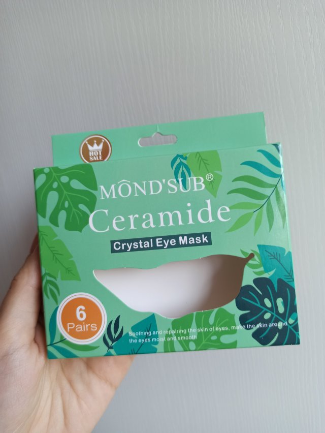 Denkowanie część druga :)  Kwiecień w wiosenno-wielkanocnych barwach - denkuję w żółci, zieleni, bieli i różu. 🐣🍀🐇🌸