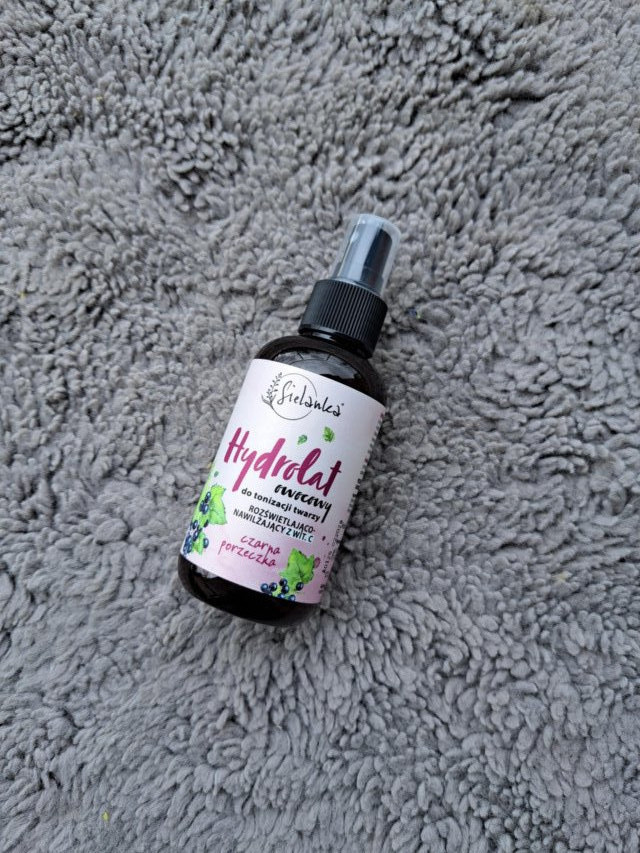 Sielanka Hydrolat, Owocowy, Rozświetlająco-Nawilżający, Z wit C, Czarna porzeczka 