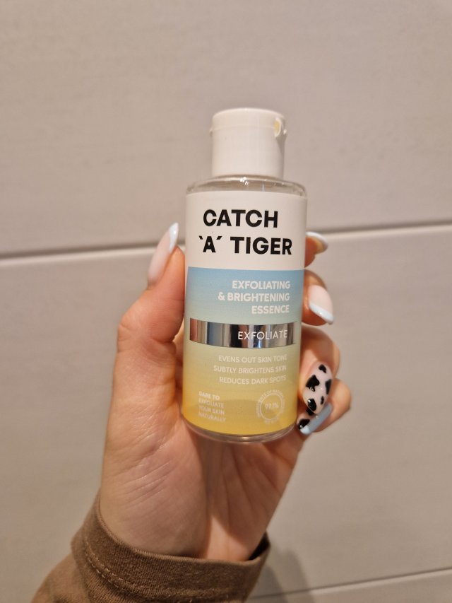 Denkowanie część druga :)  Kwiecień w wiosenno-wielkanocnych barwach - denkuję w żółci, zieleni, bieli i różu. 🐣🍀🐇🌸