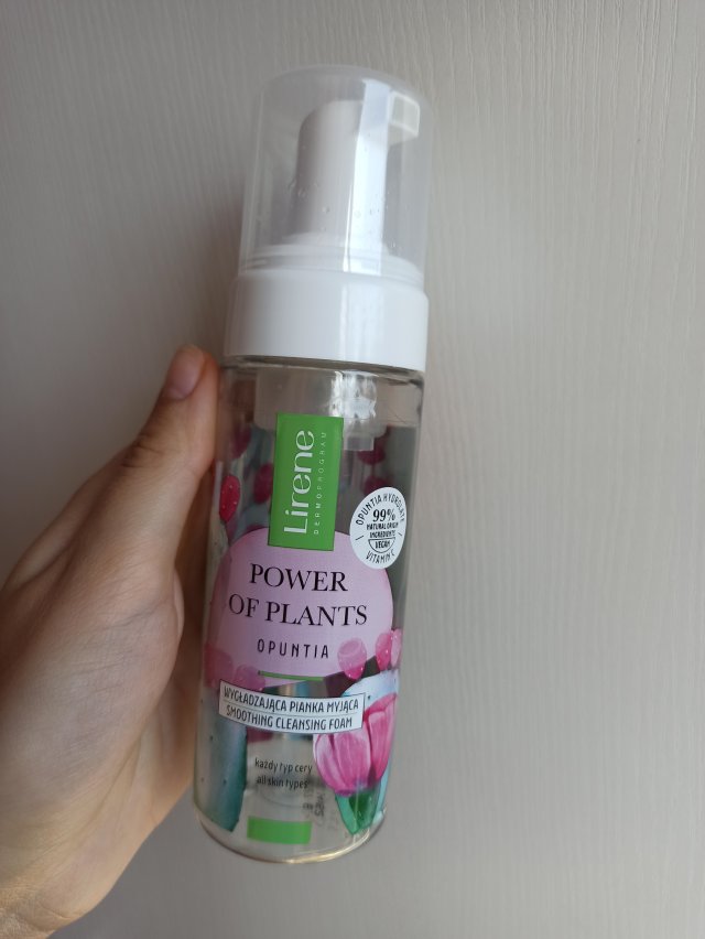 Denkowanie część druga :)  Kwiecień w wiosenno-wielkanocnych barwach - denkuję w żółci, zieleni, bieli i różu. 🐣🍀🐇🌸