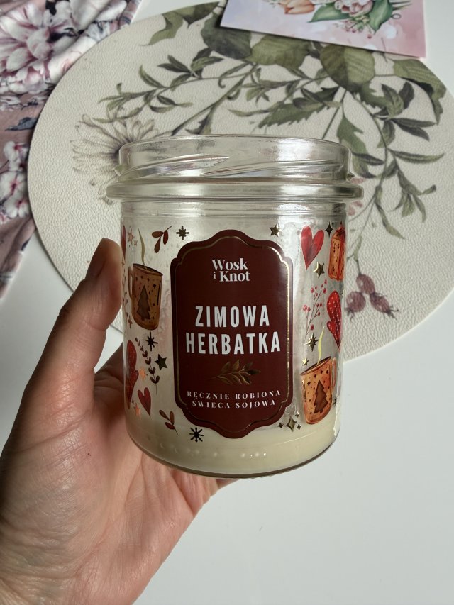 Denkowanie część druga :)  Kwiecień w wiosenno-wielkanocnych barwach - denkuję w żółci, zieleni, bieli i różu. 🐣🍀🐇🌸