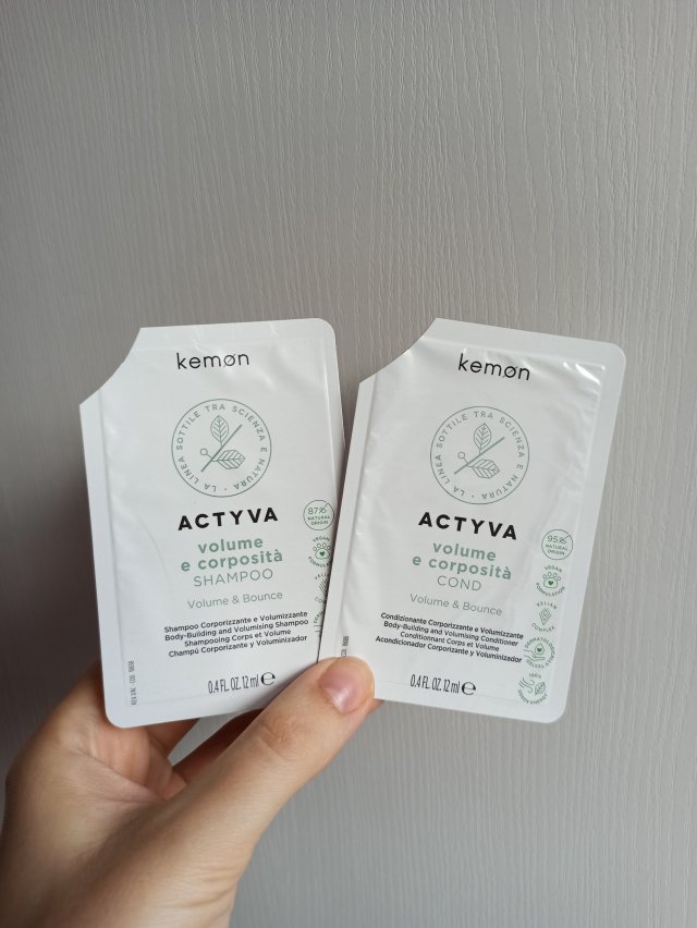 Denkowanie część druga :)  Kwiecień w wiosenno-wielkanocnych barwach - denkuję w żółci, zieleni, bieli i różu. 🐣🍀🐇🌸