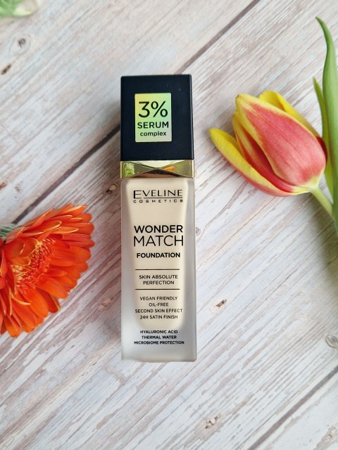 Eveline Wonder Match, Skin Absolute Perfection Foundation, Podkład do twarzy, Wygładzający, nr 10 Light Vanillia