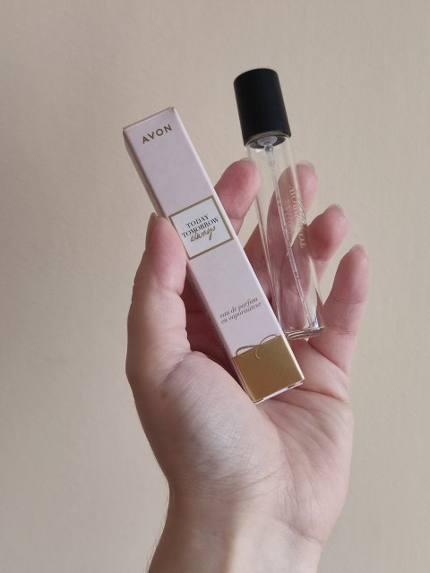 Denkowanie część druga :)  Kwiecień w wiosenno-wielkanocnych barwach - denkuję w żółci, zieleni, bieli i różu. 🐣🍀🐇🌸