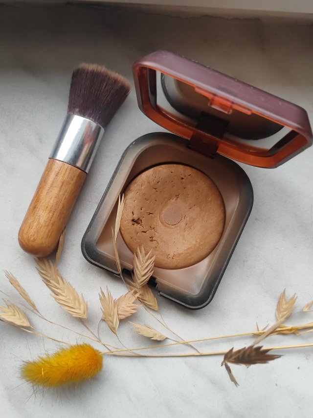 Ziemia egipska bronzer
