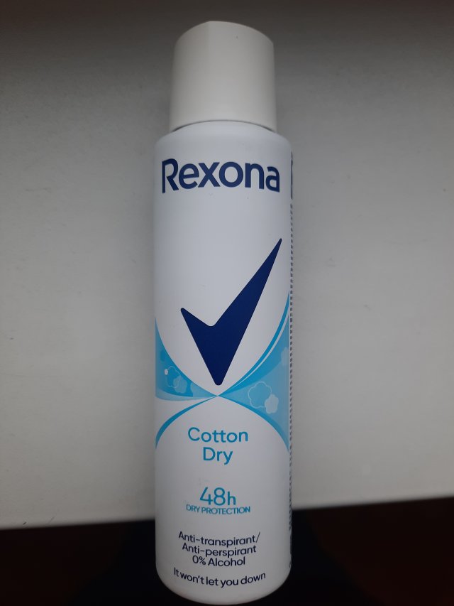 Denkowanie część druga :)  Kwiecień w wiosenno-wielkanocnych barwach - denkuję w żółci, zieleni, bieli i różu. 🐣🍀🐇🌸