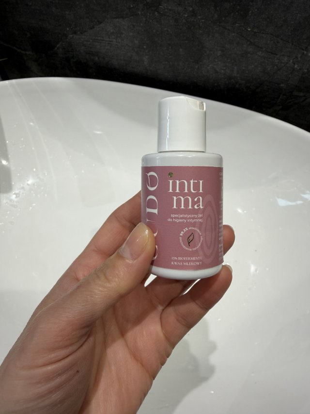 Denkowanie część druga :)  Kwiecień w wiosenno-wielkanocnych barwach - denkuję w żółci, zieleni, bieli i różu. 🐣🍀🐇🌸