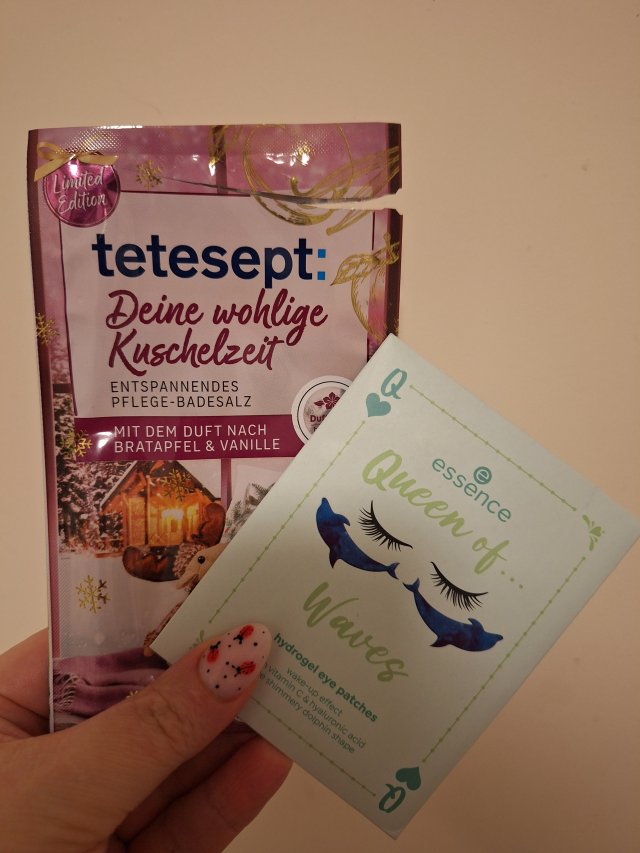 Denkowanie część druga :)  Kwiecień w wiosenno-wielkanocnych barwach - denkuję w żółci, zieleni, bieli i różu. 🐣🍀🐇🌸