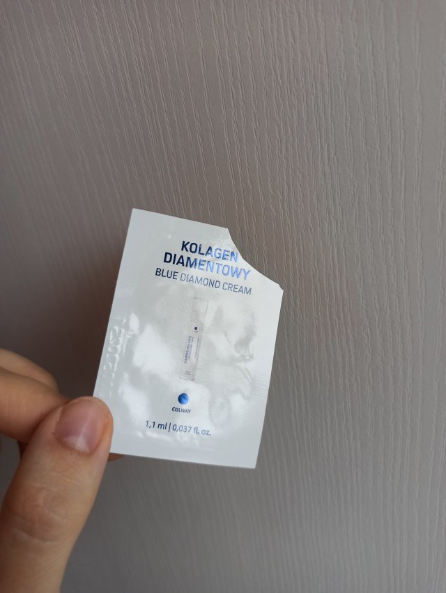 Denkowanie część druga :)  Kwiecień w wiosenno-wielkanocnych barwach - denkuję w żółci, zieleni, bieli i różu. 🐣🍀🐇🌸