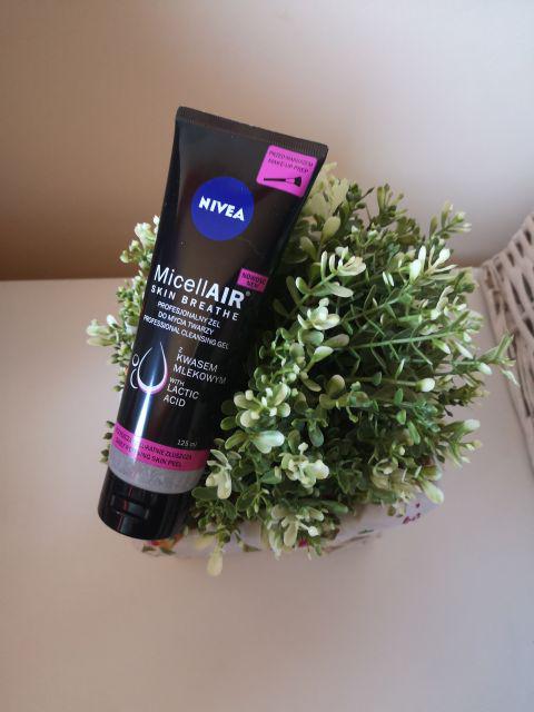 Nivea MicellAIR Skin Breathe, Profesjonalny żel do mycia twarzy