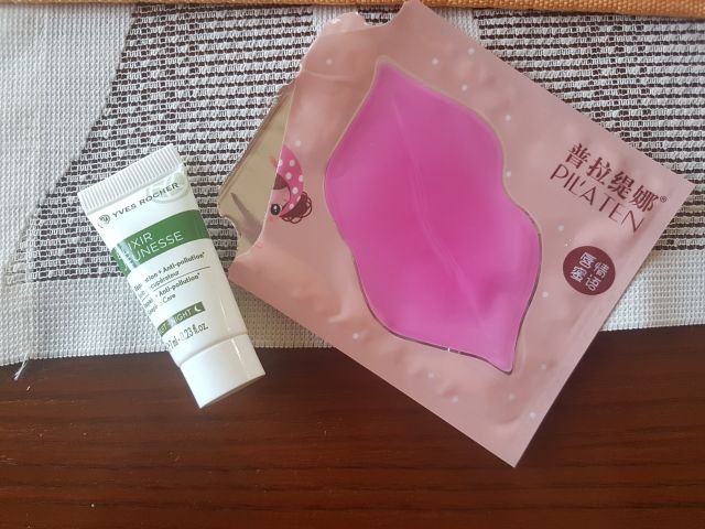 akcja denkowanie! grudzień - kosmetyki w świątecznych opakowaniach i świątecznych kolorach 🎄❄️⛄🎀🎁🎅