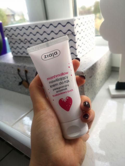 Ziaja Krem do rąk nawilżający Marshmallow