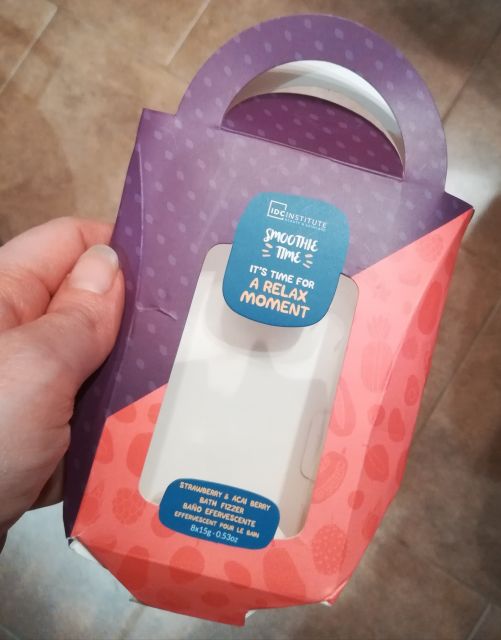 akcja denkowanie! grudzień - kosmetyki w świątecznych opakowaniach i świątecznych kolorach 🎄❄️⛄🎀🎁🎅