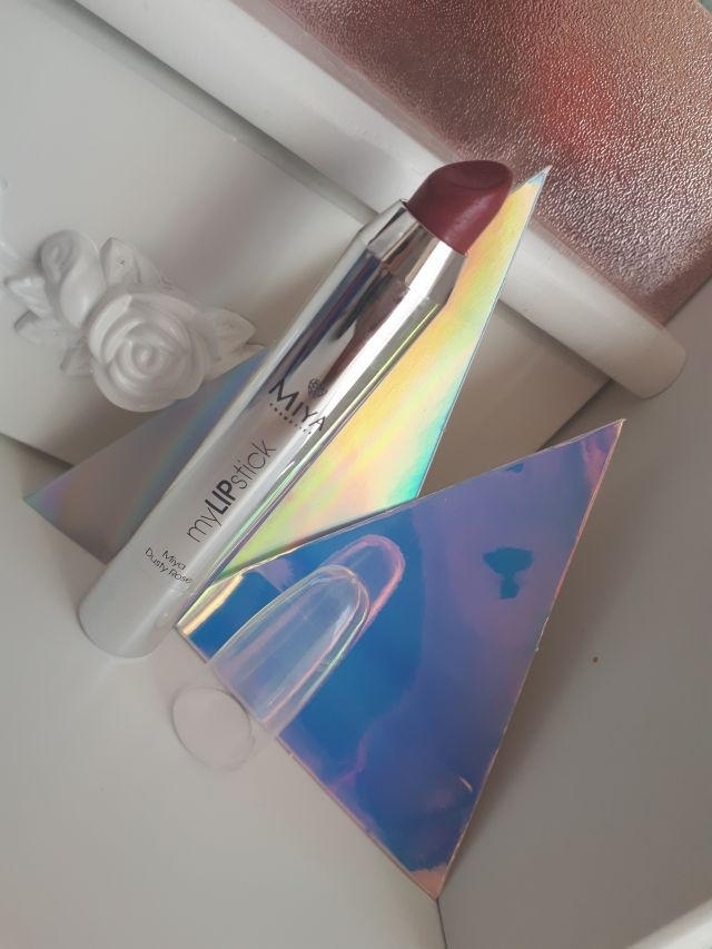 Miya Cosmetics myLIPstick, Naturalna pielęgnująca szminka all-in-one, kolor Dusty Rose