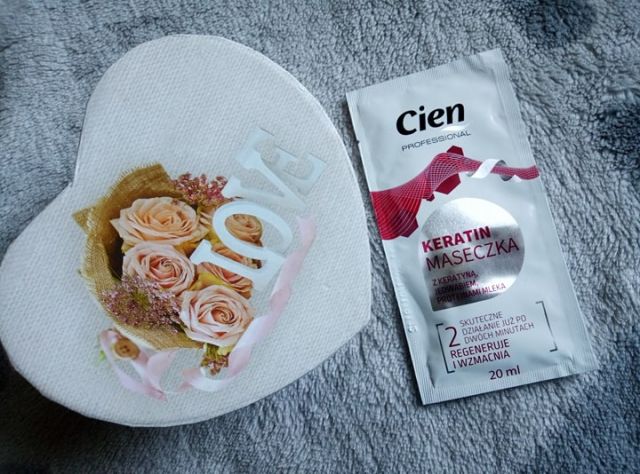 akcja denkowanie! grudzień - kosmetyki w świątecznych opakowaniach i świątecznych kolorach 🎄❄️⛄🎀🎁🎅